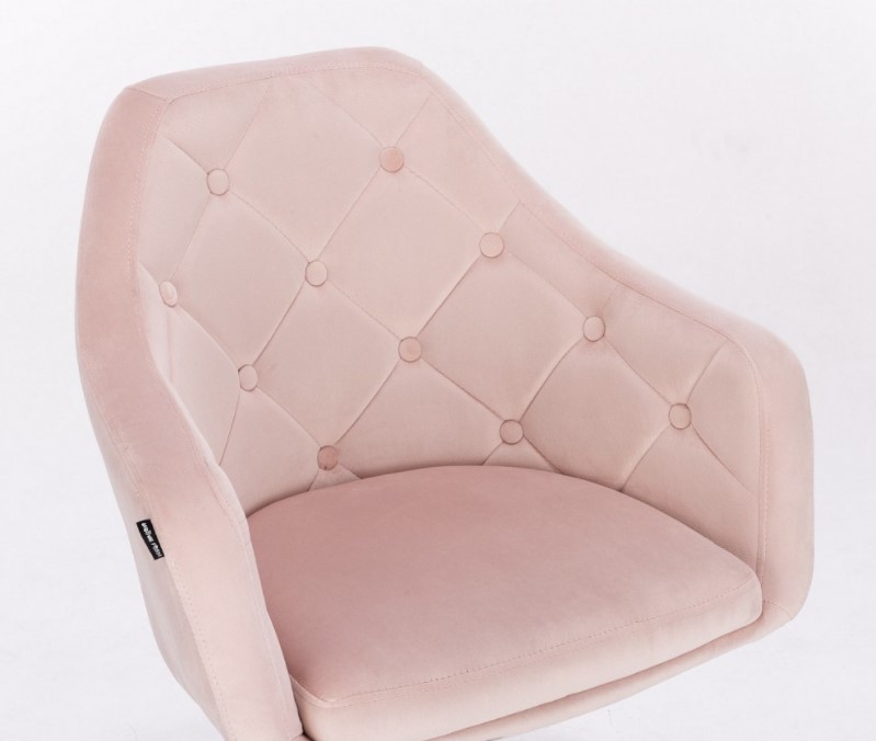 różowe krzesło tapicerowane welur